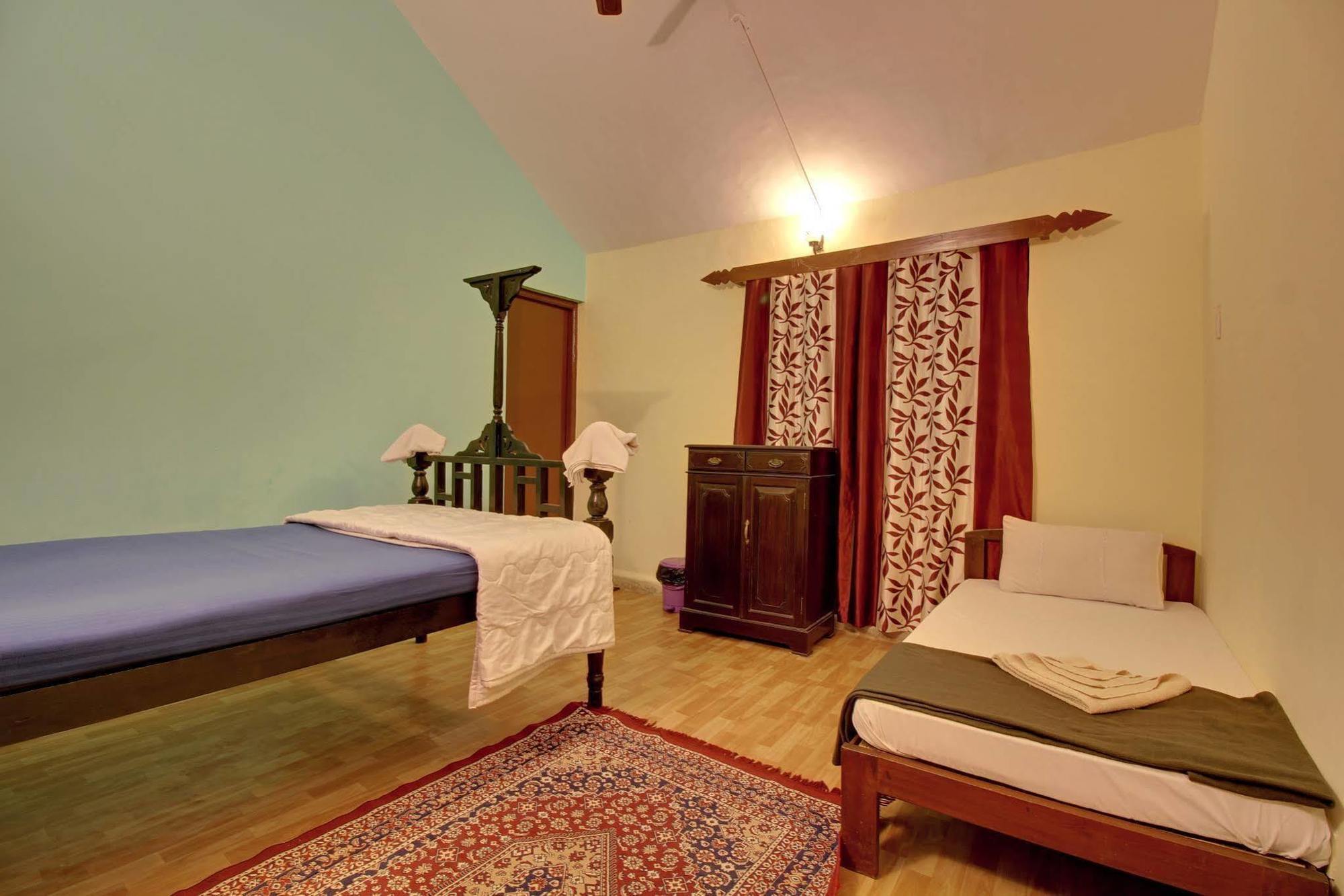 Zostel Goa Hostel Калангуте Екстериор снимка